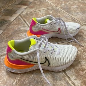 Nike Renew Sneakers